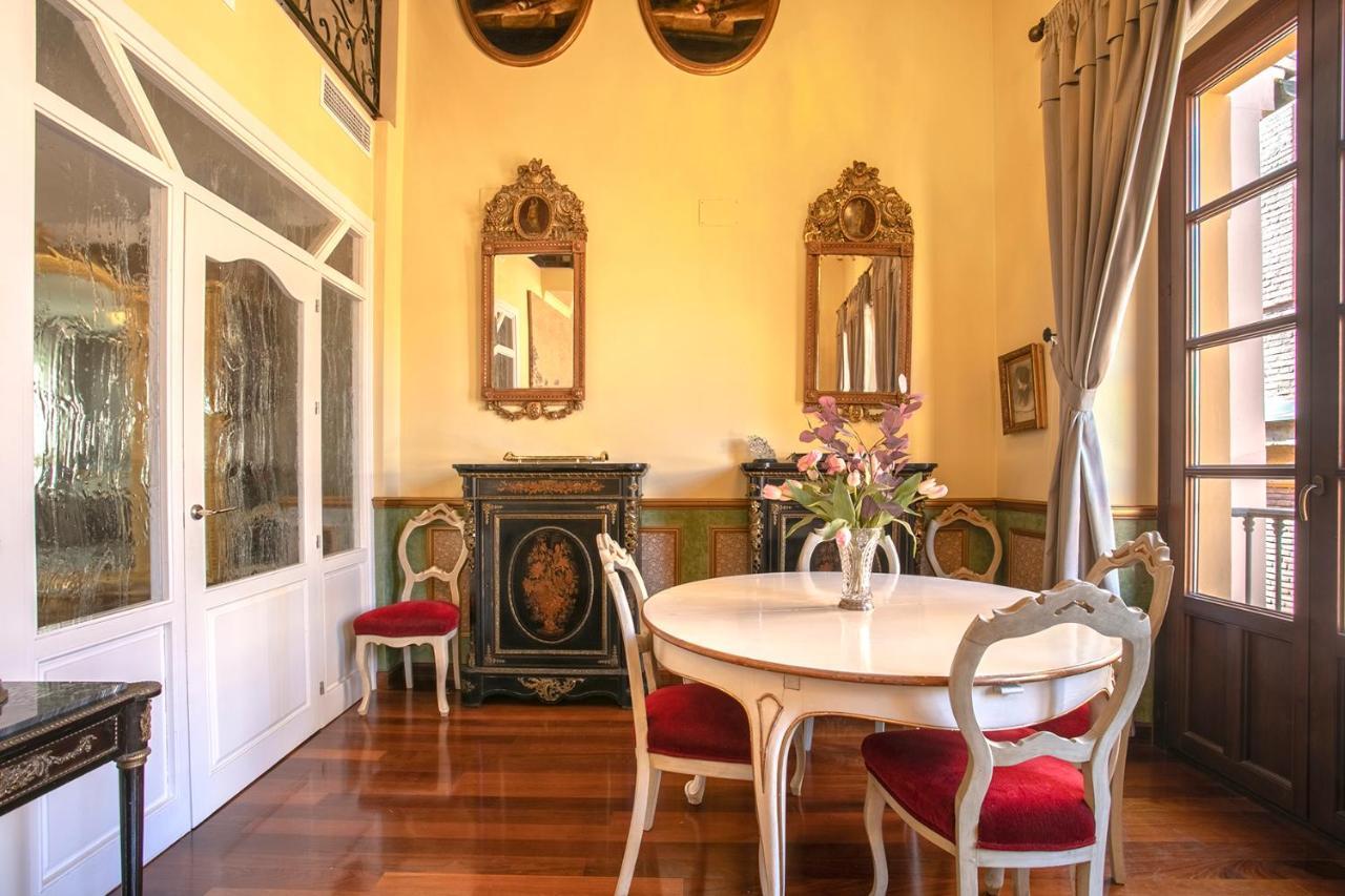 Las Mansiones De Constitucion Apartamentosmalagamanagement Εξωτερικό φωτογραφία