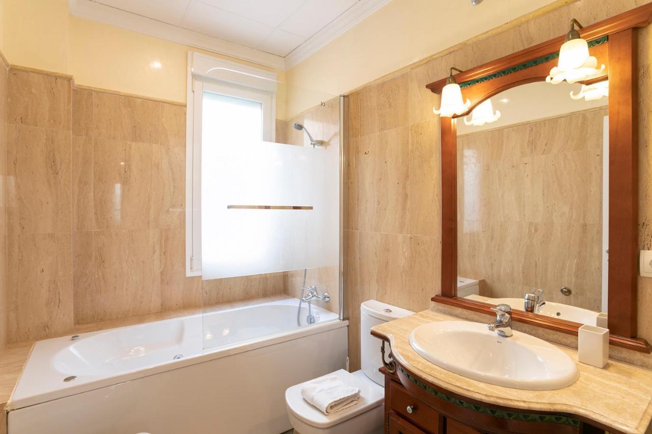 Las Mansiones De Constitucion Apartamentosmalagamanagement Εξωτερικό φωτογραφία